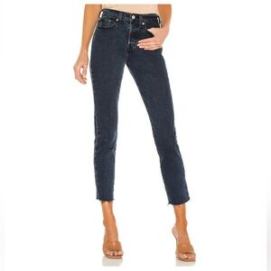 Levi's Wedgie High Rise Tapered Leg Frayed Cropped Jeans Women's Size 27